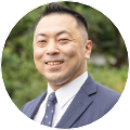 代表取締役　横山 清重
